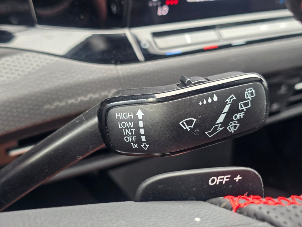 Used 2023 Volkswagen GTI SE FWD image 38