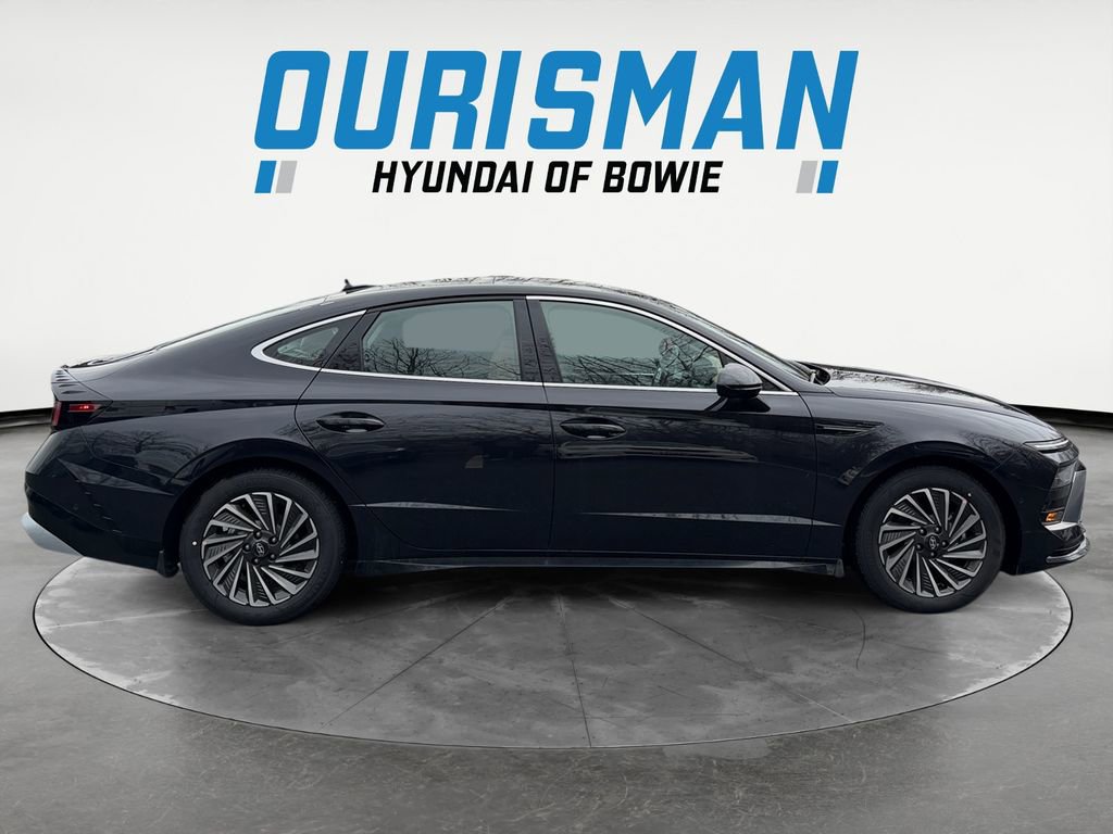 New 2026 Hyundai Sonata Limited FWD image 7