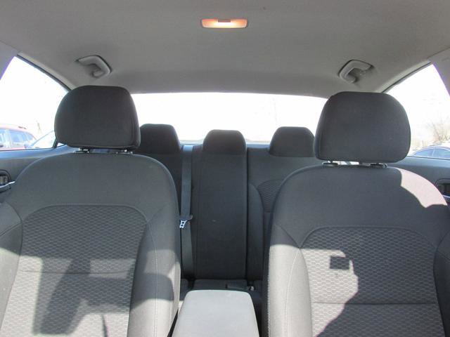 Used 2020 Hyundai Elantra SE w/ Cargo Package (C1) FWD image 10