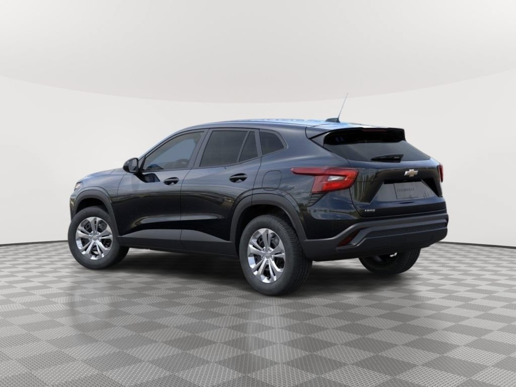 New 2026 Chevrolet Trax LS w/ Driver Confidence Package FWD image 3