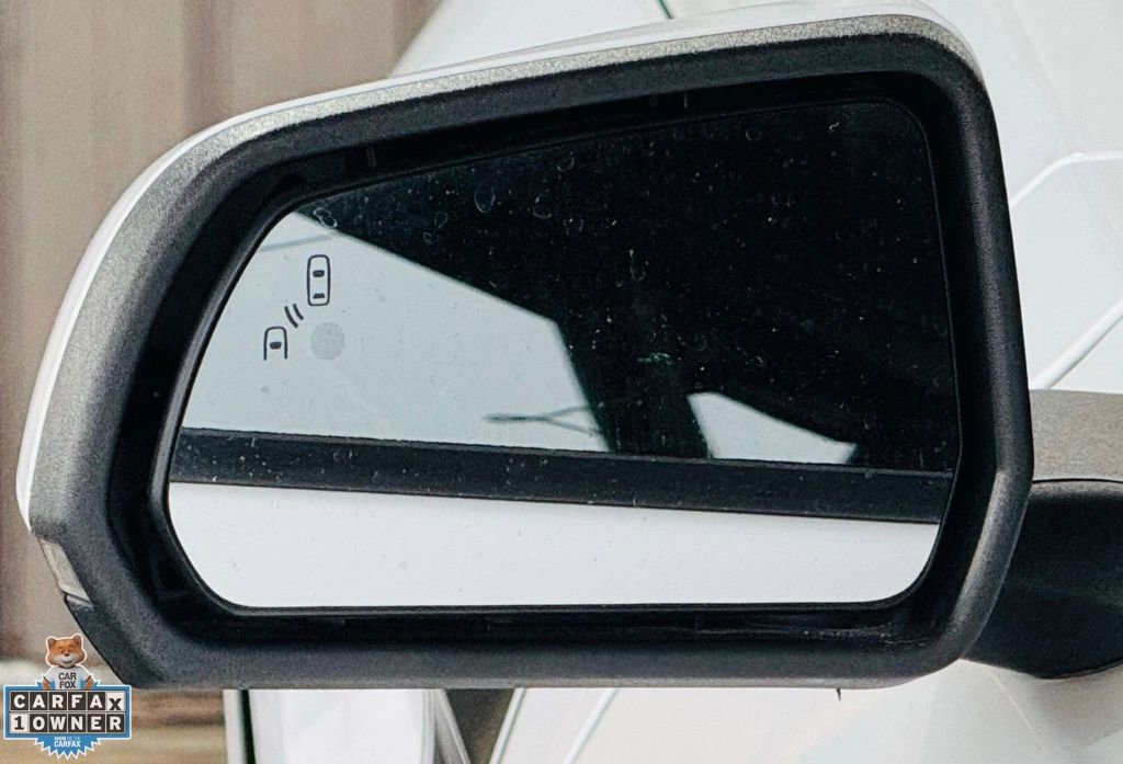 Used 2017 Ford Mustang Premium w/ Equipment Group 201A image 31