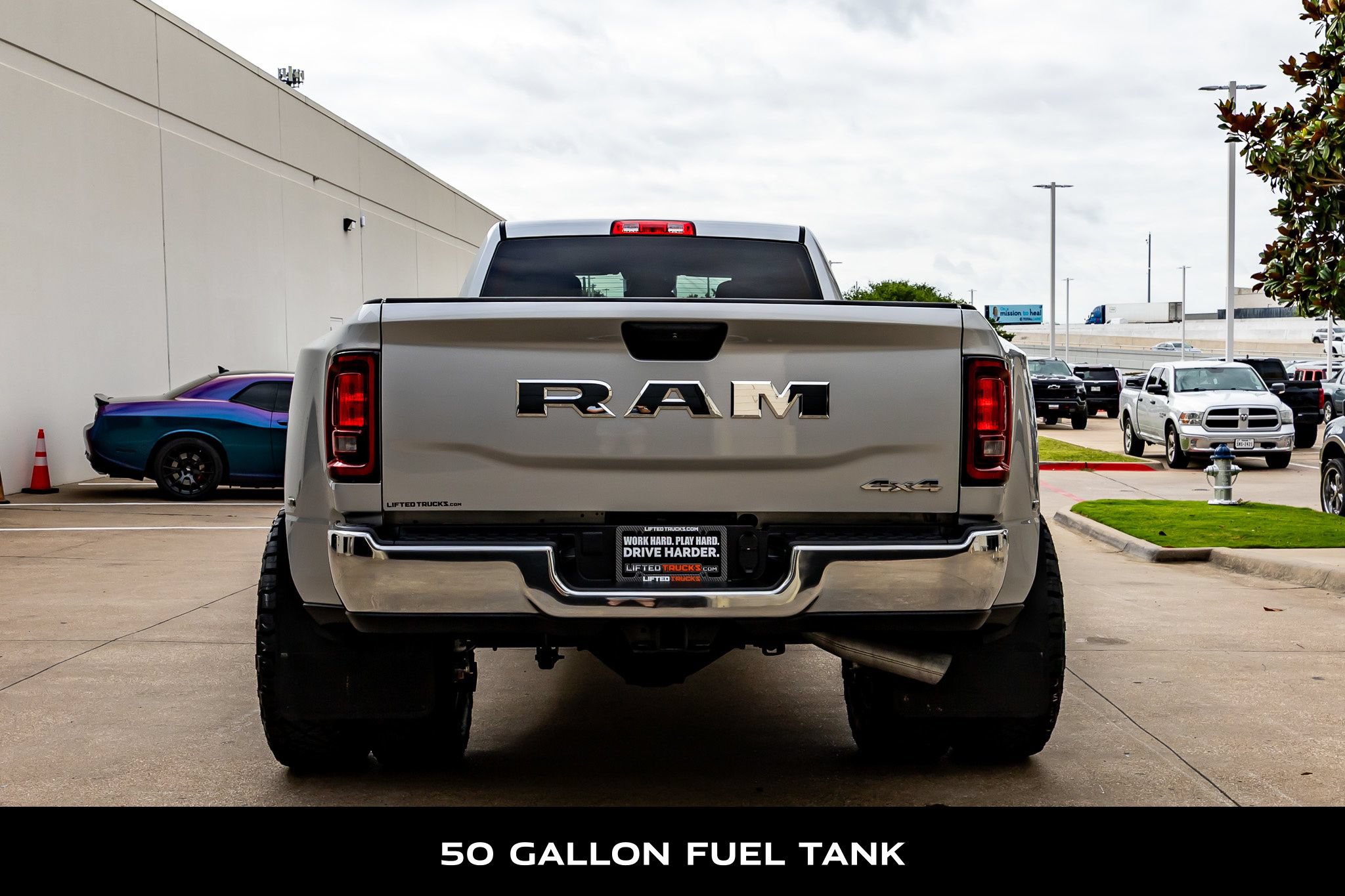 Used 2026 RAM 3500 Tradesman w/ Chrome Appearance Group A AWD/4WD image 8
