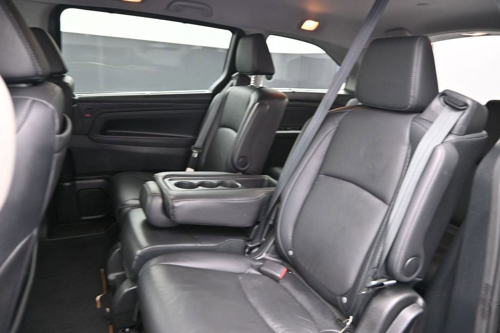 Used 2023 Honda Odyssey Touring image 14