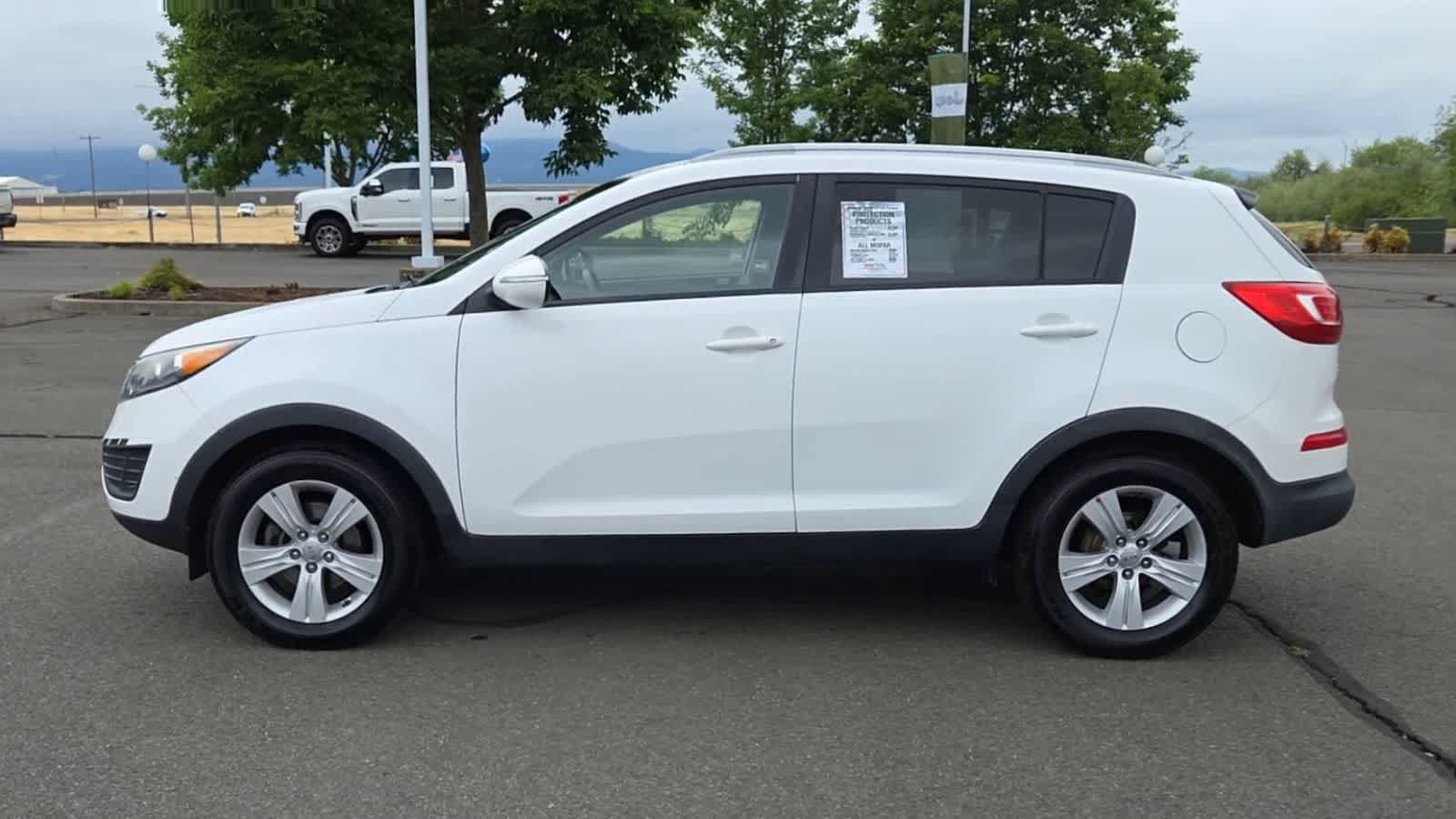 Used 2012 Kia Sportage LX w/ Navigation Pkg FWD image 5