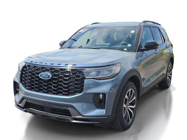 Certified 2025 Ford Explorer ST-Line AWD/4WD image 2