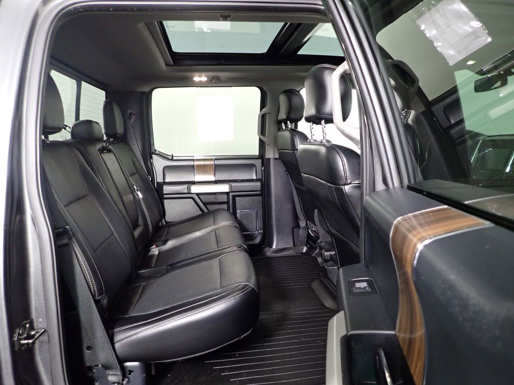 Used 2016 Ford F150 Lariat image 41