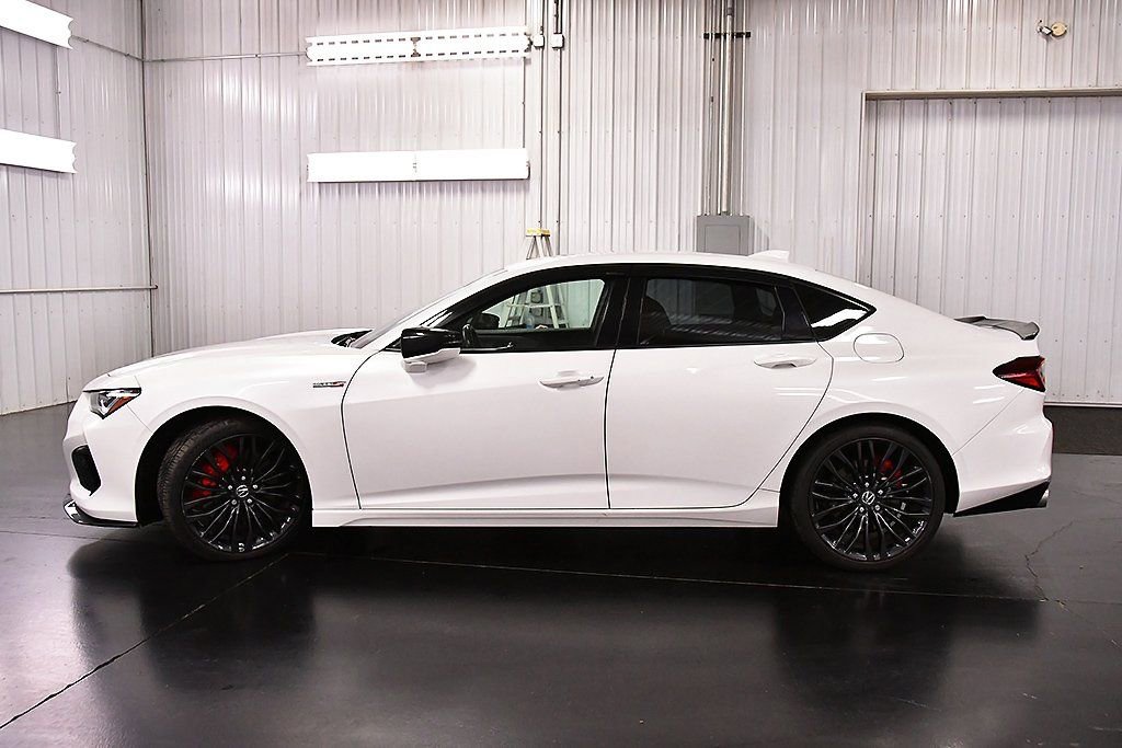 Used 2021 Acura TLX Type S image 4