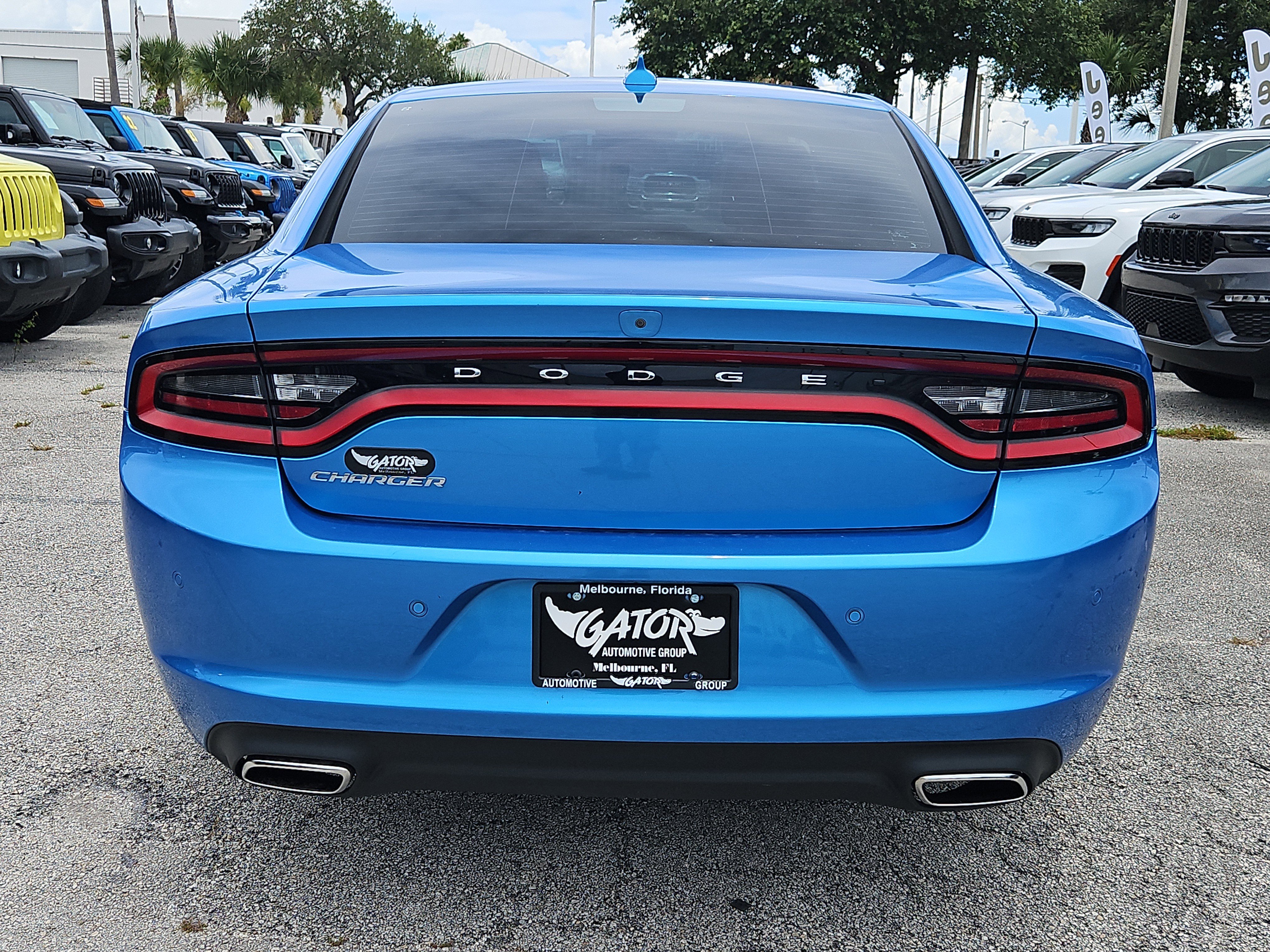 Used 2023 Dodge Charger SXT image 6