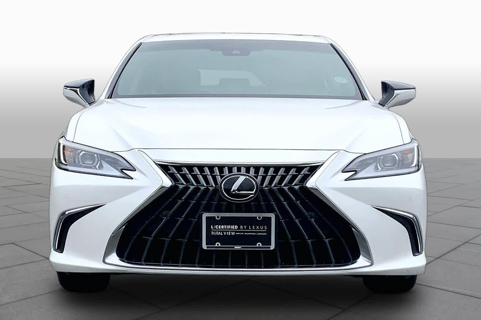 Used 2023 Lexus ES 300h w/ Premium Package FWD image 4