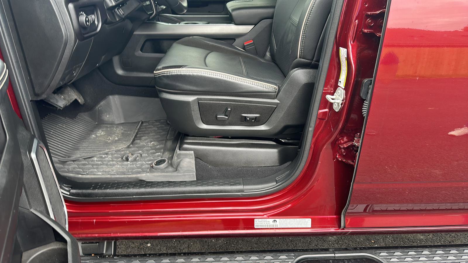 Used 2024 RAM 3500 Laramie w/ Night Edition AWD/4WD image 9