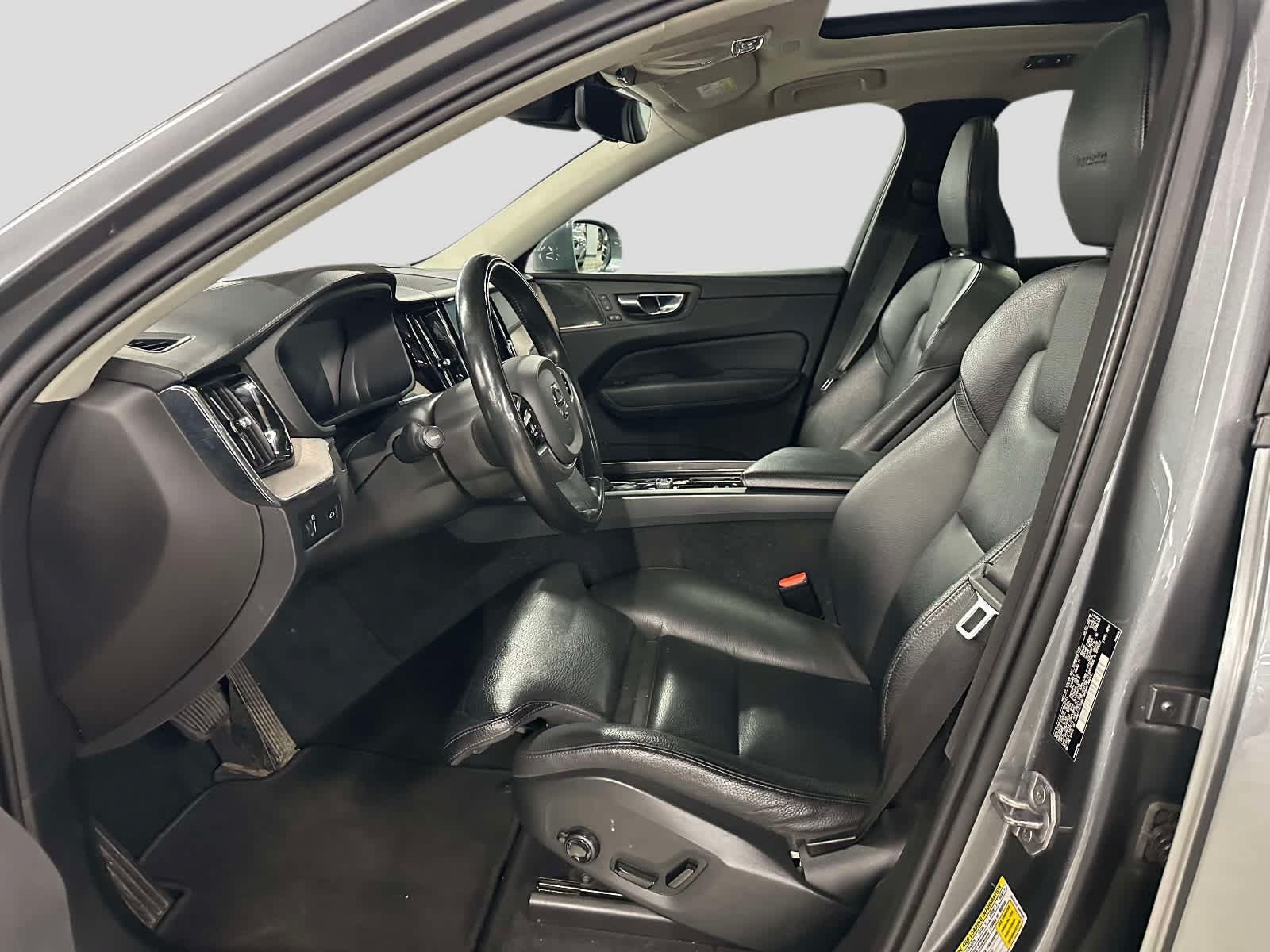Used 2019 Volvo XC60 T6 Inscription AWD/4WD image 11