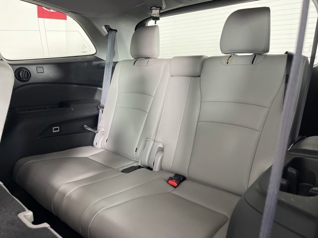 Used 2016 Honda Pilot EX-L image 16