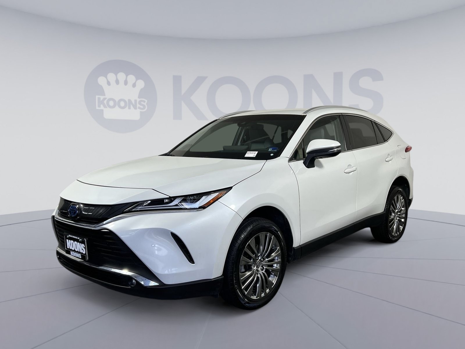Used 2023 Toyota Venza XLE