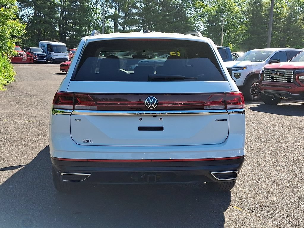 Used 2025 Volkswagen Atlas SE AWD/4WD image 5