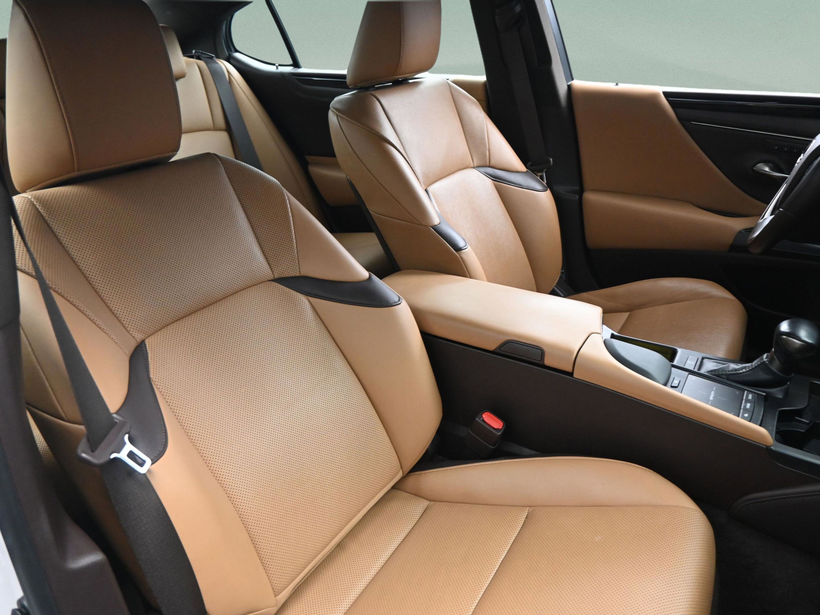 Used 2021 Lexus ES 250 w/ Premium Package image 36