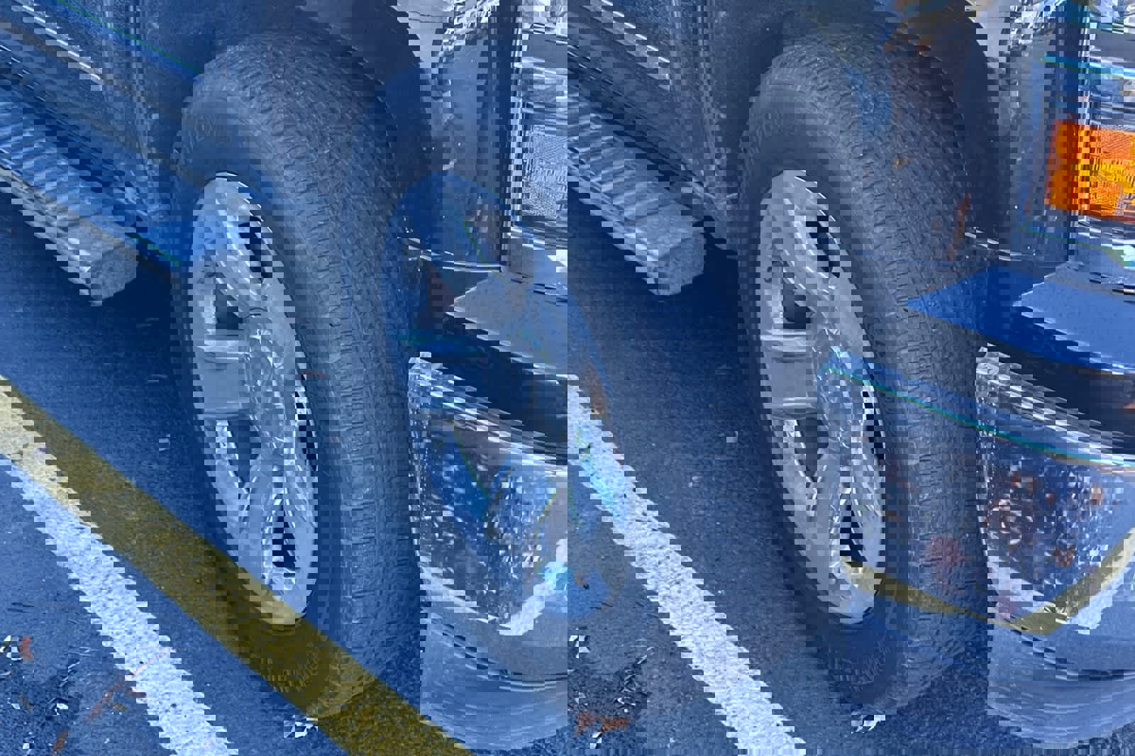 Used 2014 Chevrolet Silverado 1500 LTZ Z71 image 6