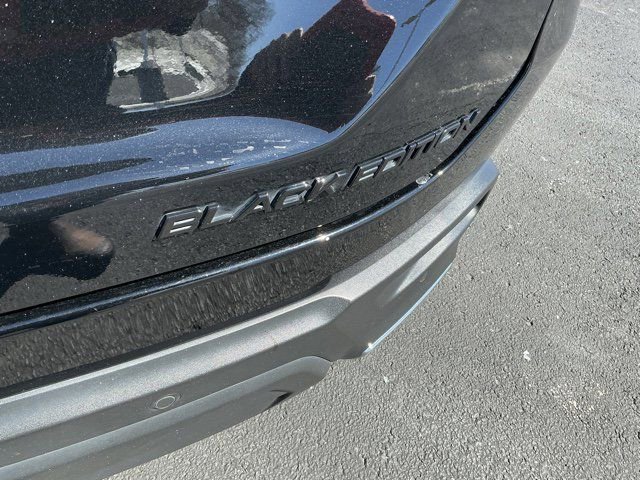 Used 2025 Honda Pilot Black Edition image 8