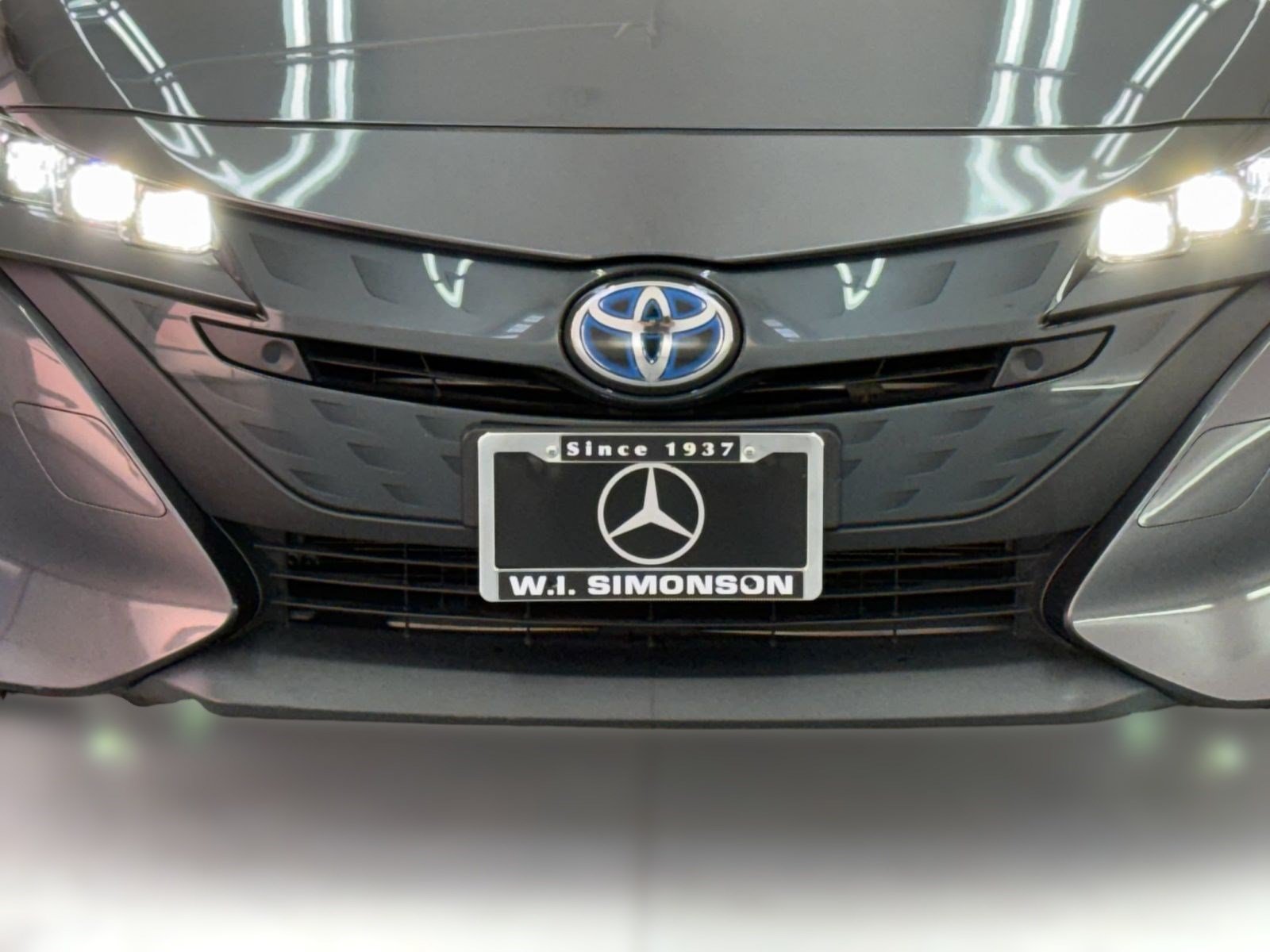 Used 2017 Toyota Prius Prime Advanced FWD image 22