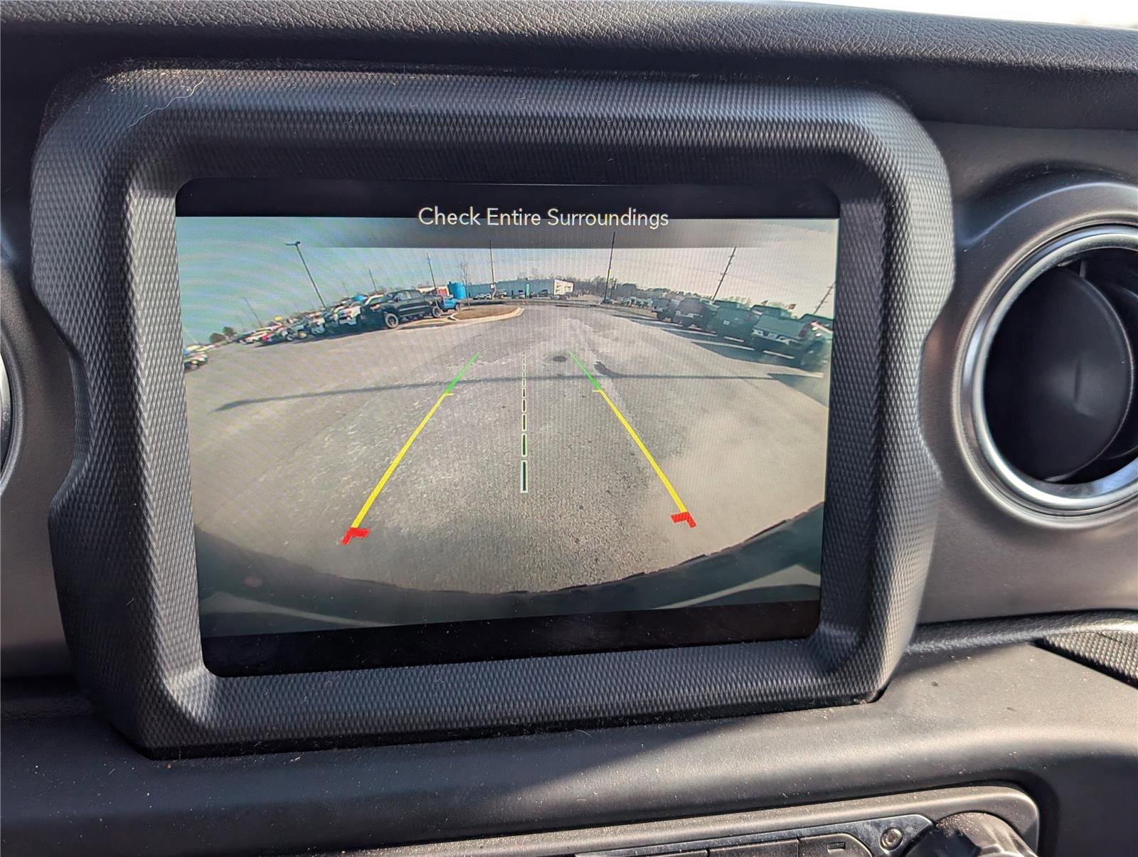 Used 2023 Jeep Wrangler Unlimited Rubicon 4xe image 25