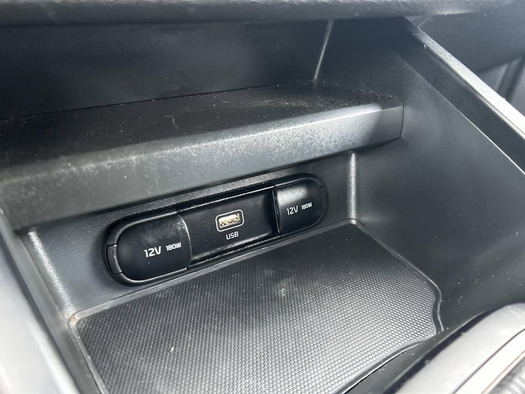 Used 2024 Kia Soul LX w/ Option Group 015 image 30