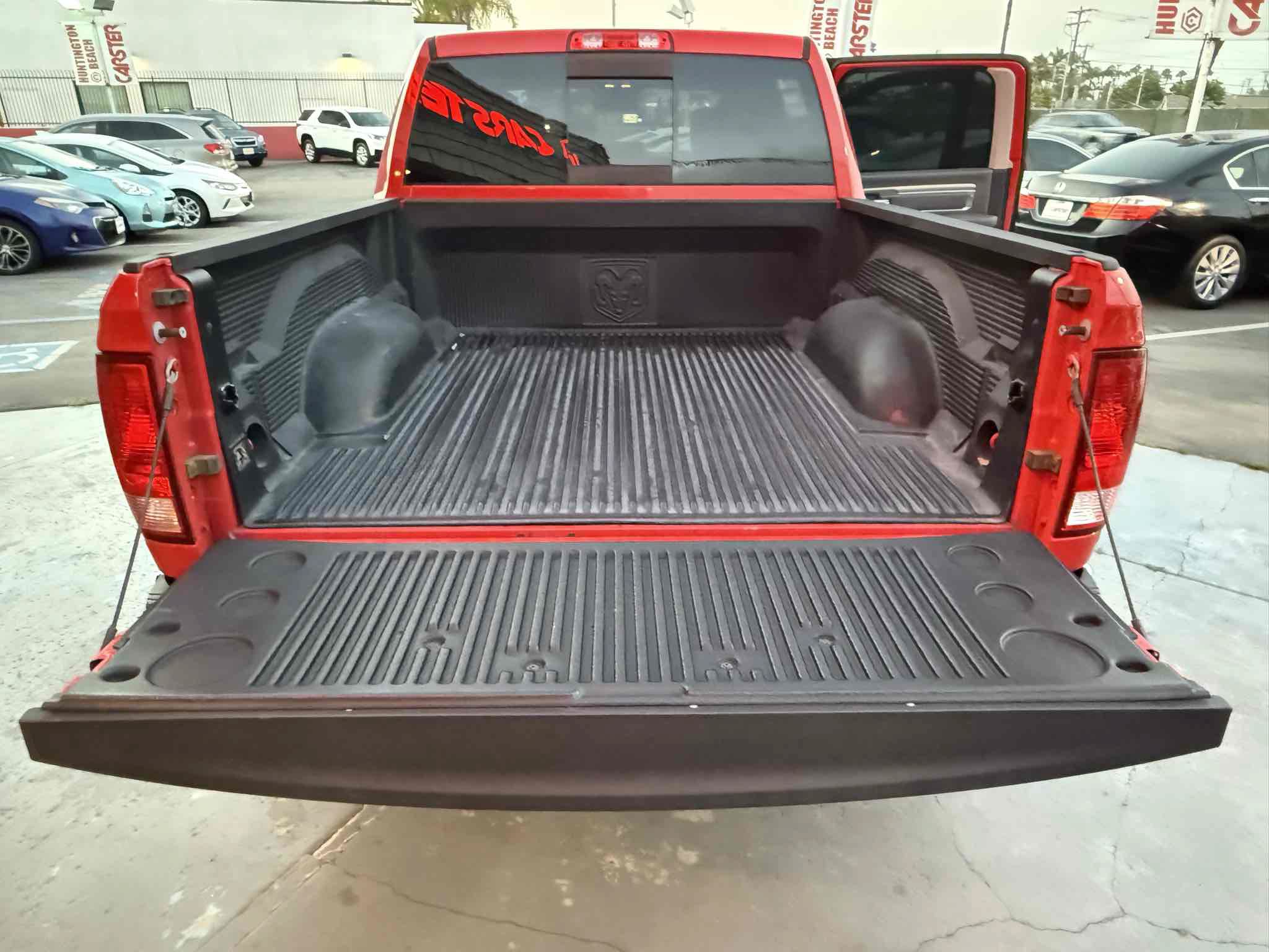 Used 2017 RAM 1500 Big Horn RWD image 4