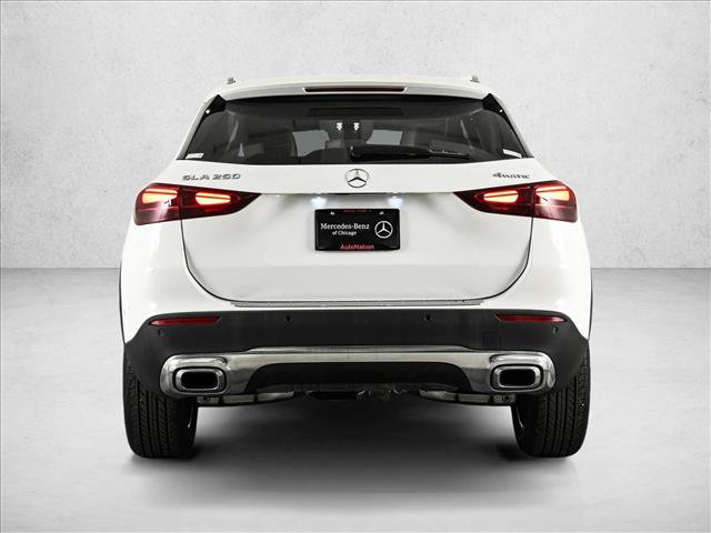Certified 2026 Mercedes-Benz GLA 250 4MATIC w/ Exclusive Package image 7