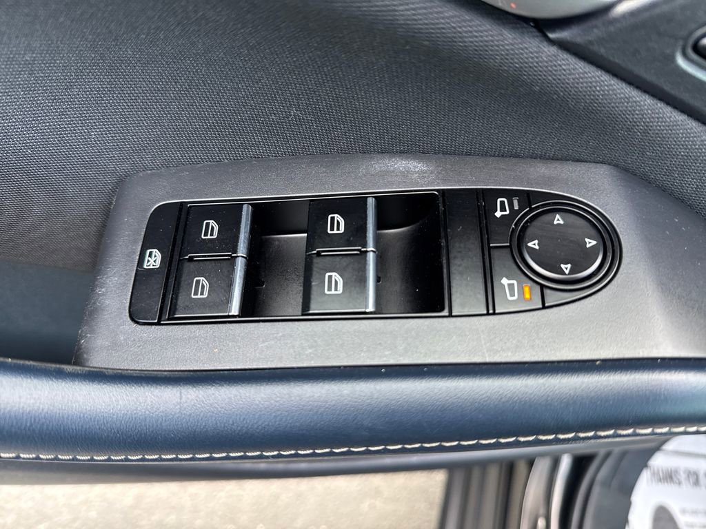 Used 2021 MAZDA CX-30 FWD 2.5 S image 11