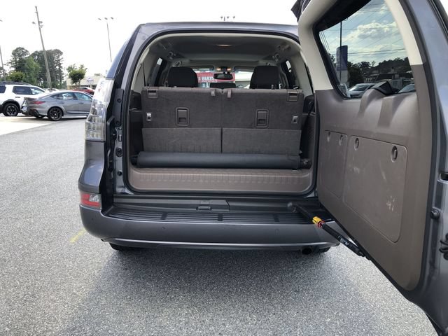 Used 2019 Lexus GX 460 Premium AWD/4WD image 11