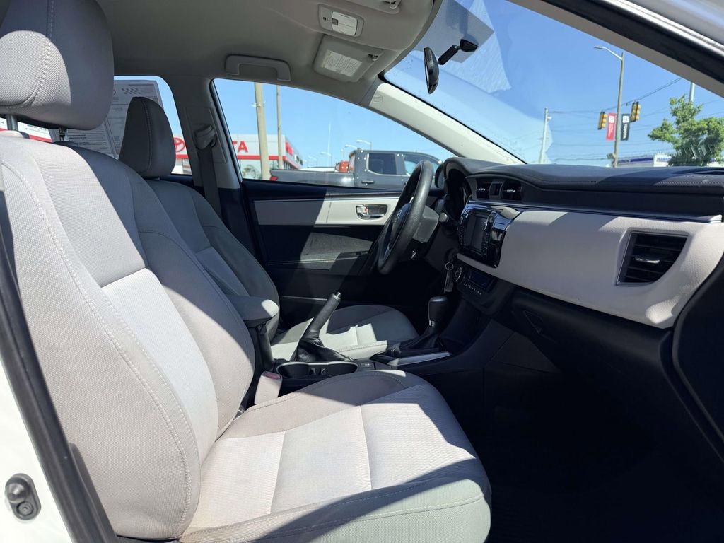 Used 2016 Toyota Corolla LE image 13
