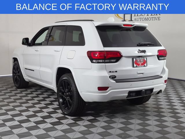 Certified 2022 Jeep Grand Cherokee Laredo X AWD/4WD image 7
