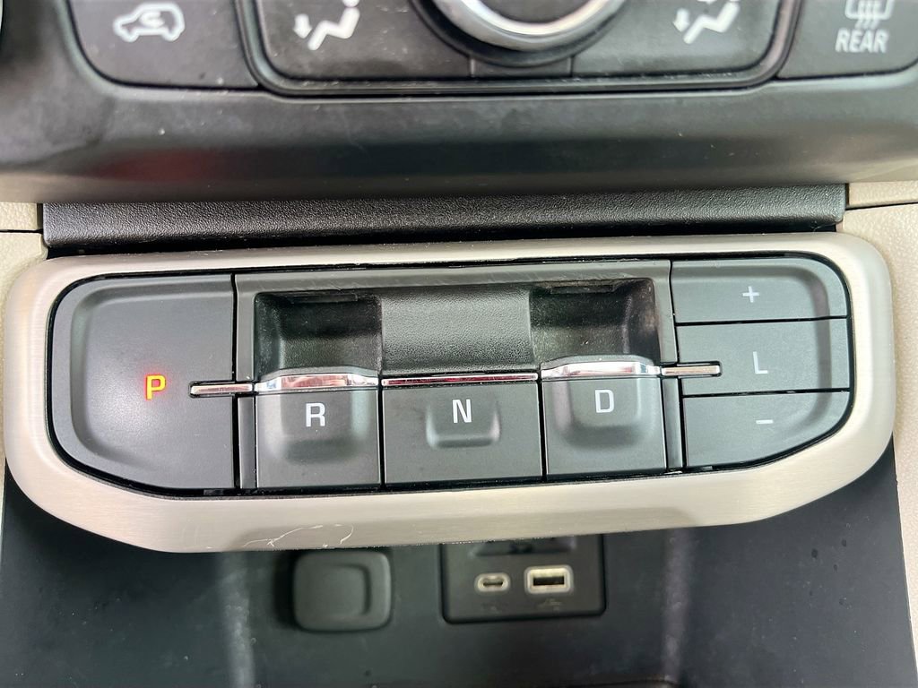 Used 2022 GMC Acadia Denali w/ Denali Ultimate Package AWD/4WD image 17