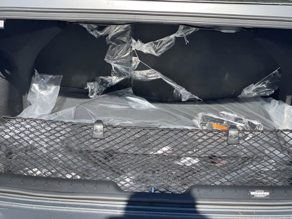 New 2026 Hyundai Elantra Limited image 15