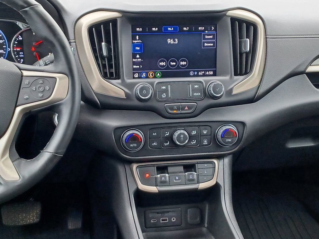 Used 2023 GMC Terrain Denali w/ LPO, Floor Liner Package AWD/4WD image 28