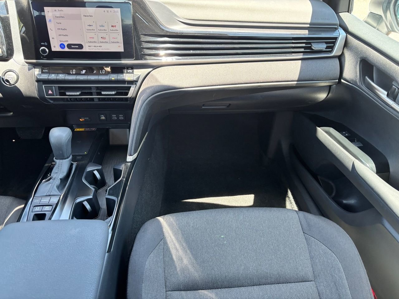 Used 2026 Toyota Camry LE FWD image 15
