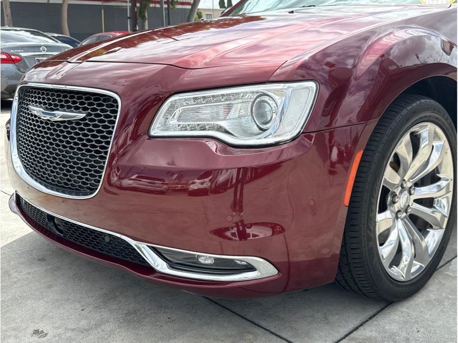 Used 2017 Chrysler 300 C w/ Safetytec Plus Group RWD image 10