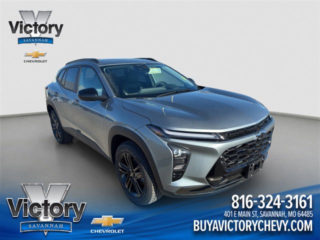 New 2026 Chevrolet Trax ACTIV w/ Sunroof Package