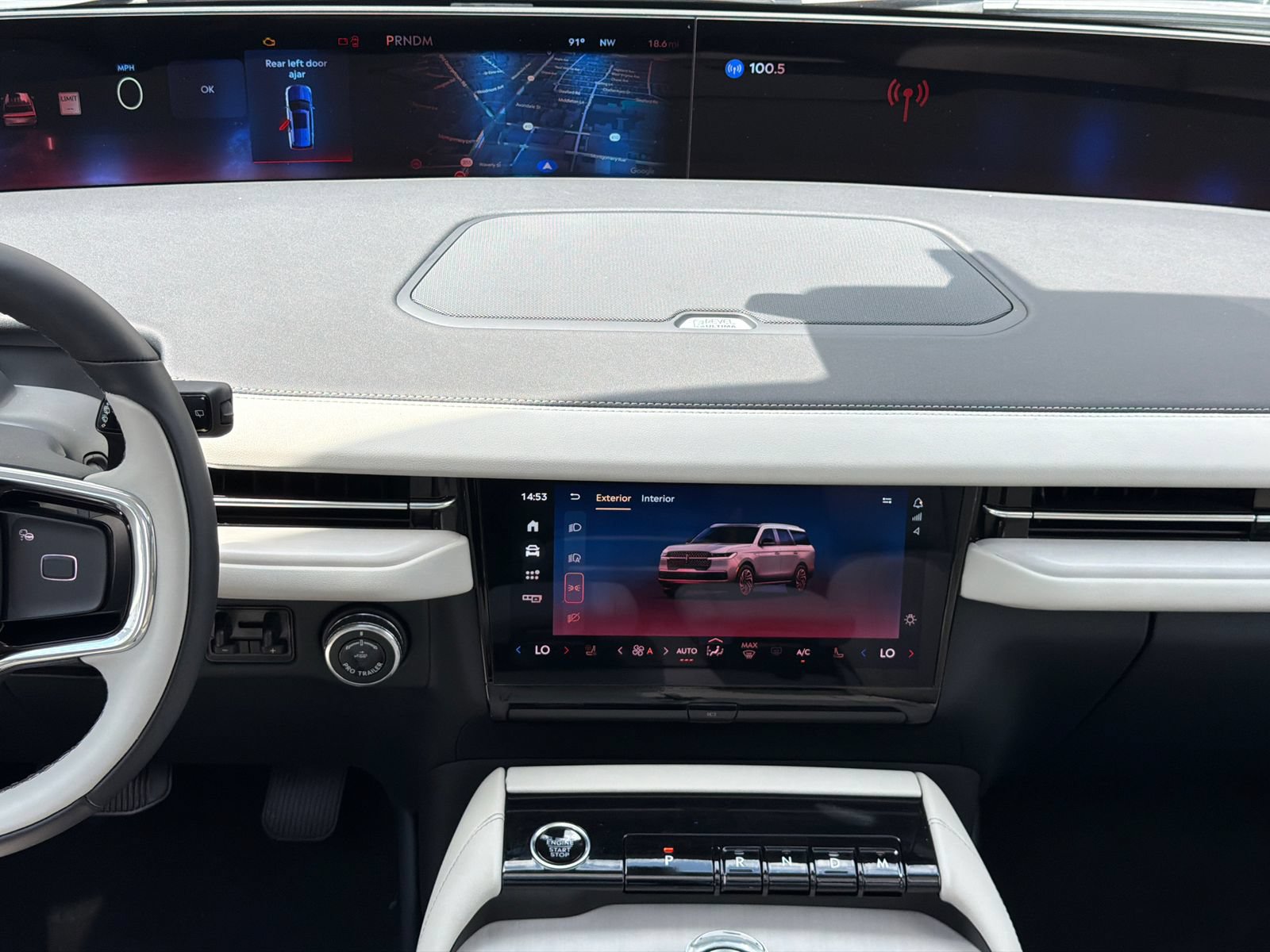 New 2026 Lincoln Navigator L Reserve AWD/4WD image 22
