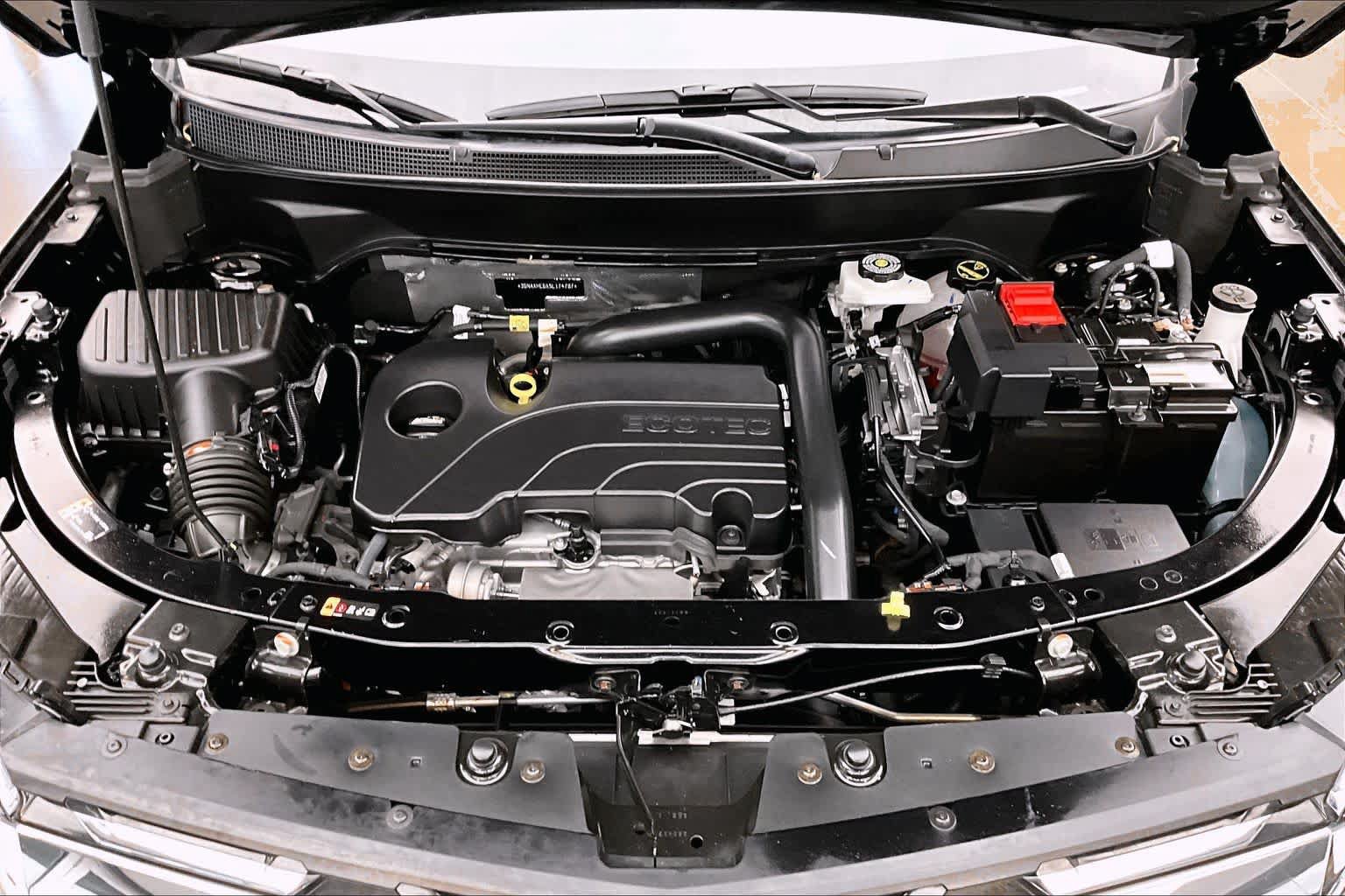 Used 2025 Chevrolet Equinox LT FWD image 28