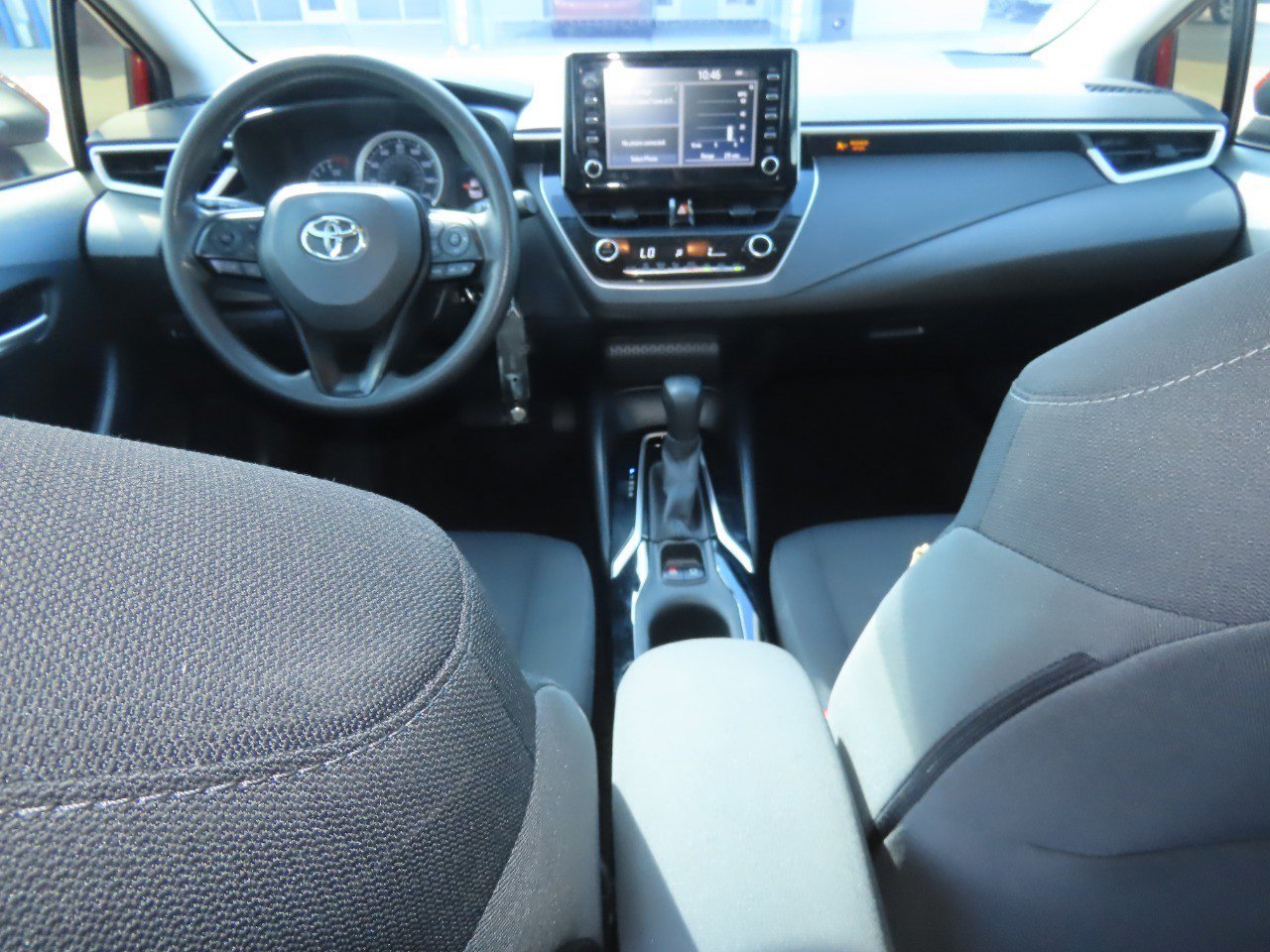 Used 2020 Toyota Corolla LE FWD image 22