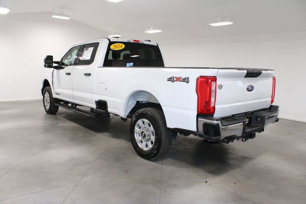 Used 2024 Ford F250 XLT image 7