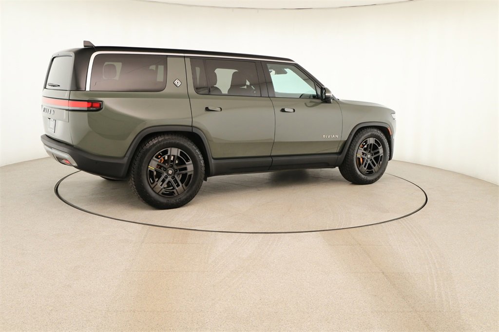 Used 2022 Rivian R1S Launch Edition image 7