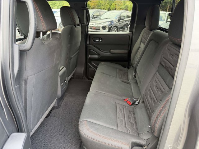 Used 2023 Nissan Frontier PRO-4X w/ Pro Convenience Package AWD/4WD image 13