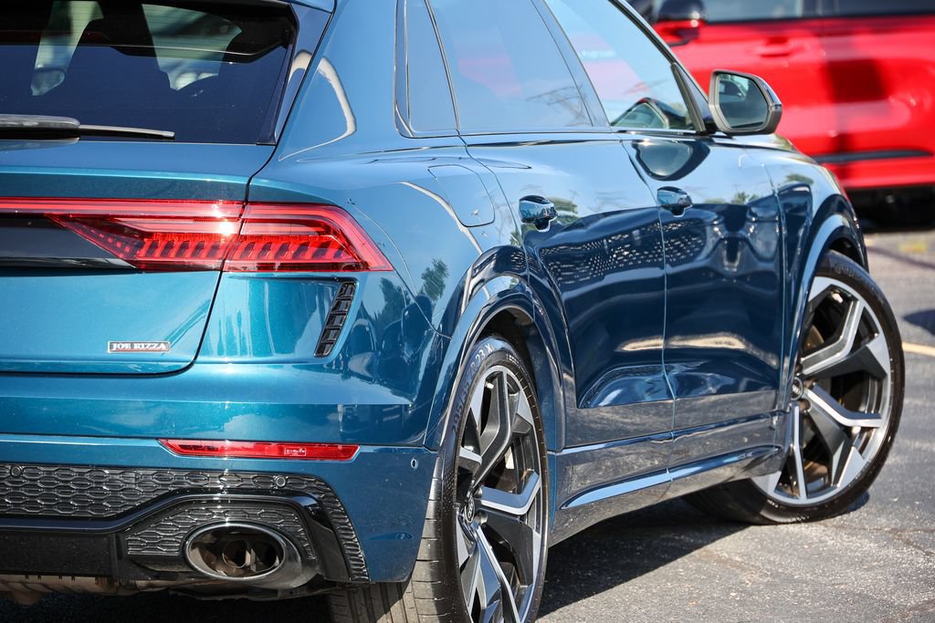 Used 2021 Audi RS Q8 w/ Black Optic Package AWD/4WD image 23