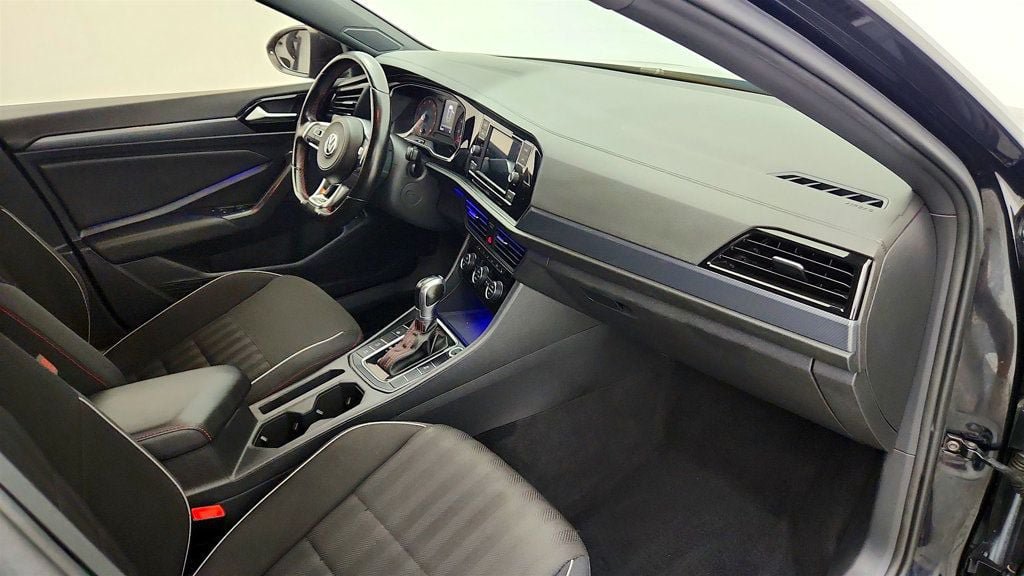 Used 2019 Volkswagen Jetta GLI FWD image 21