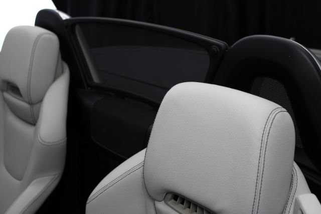 Used 2014 Mercedes-Benz SLK 250 image 19