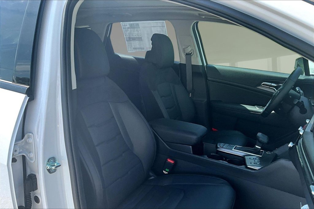 New 2026 Kia Sportage SX AWD/4WD image 11