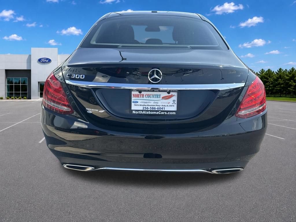 Used 2015 Mercedes-Benz C 300 Sedan image 8