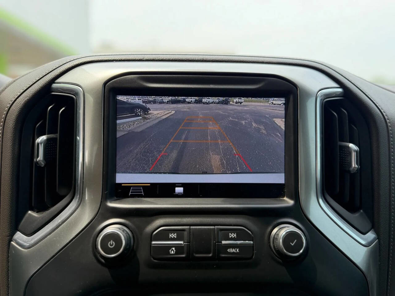 Used 2019 Chevrolet Silverado 1500 LT Trail Boss AWD/4WD image 24