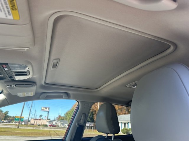 Used 2019 Subaru Crosstrek 2.0i Limited w/ Moonroof Package w/Navigation image 15