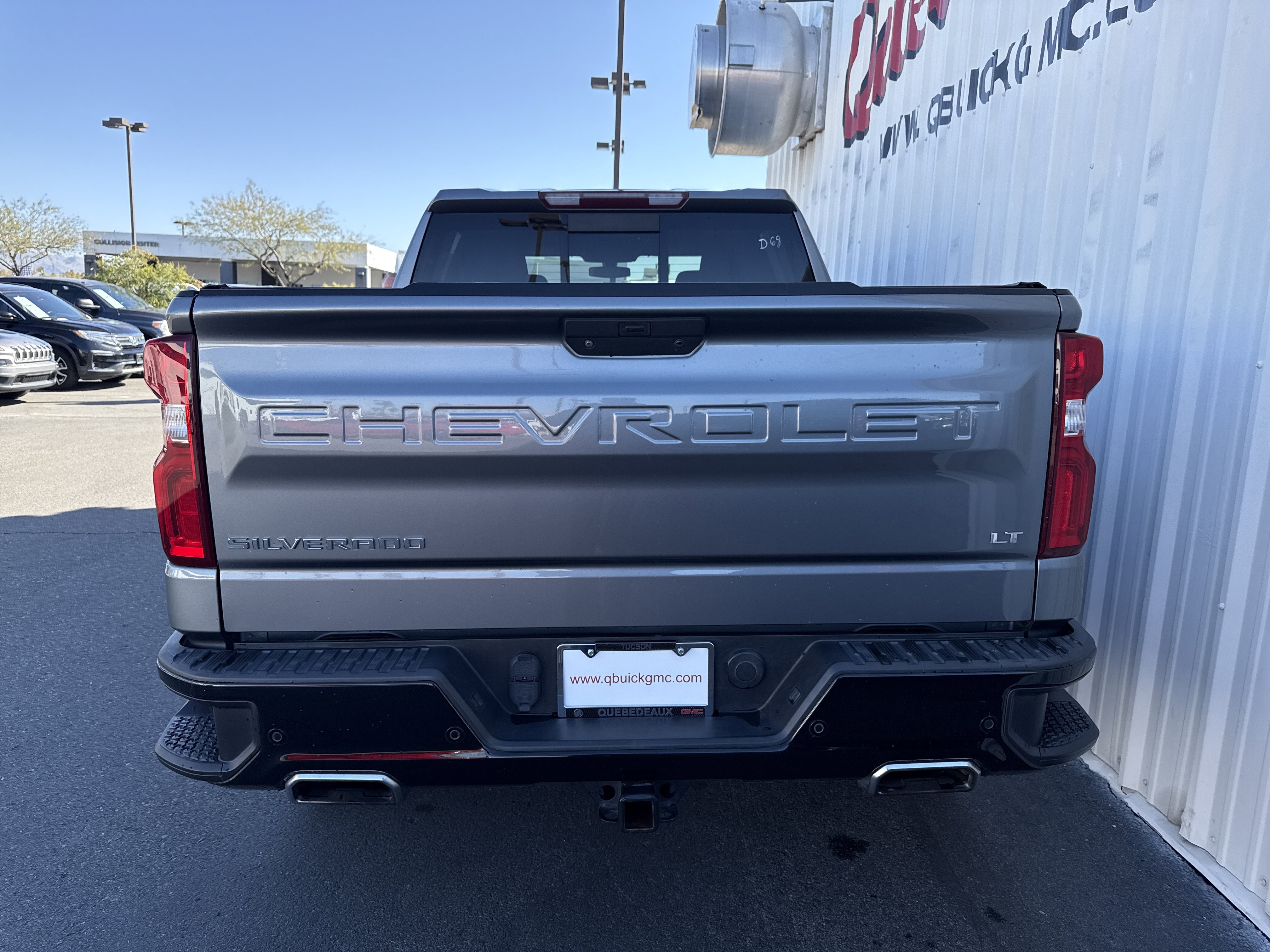 Used 2021 Chevrolet Silverado 1500 LT Trail Boss w/ Convenience Package II image 11